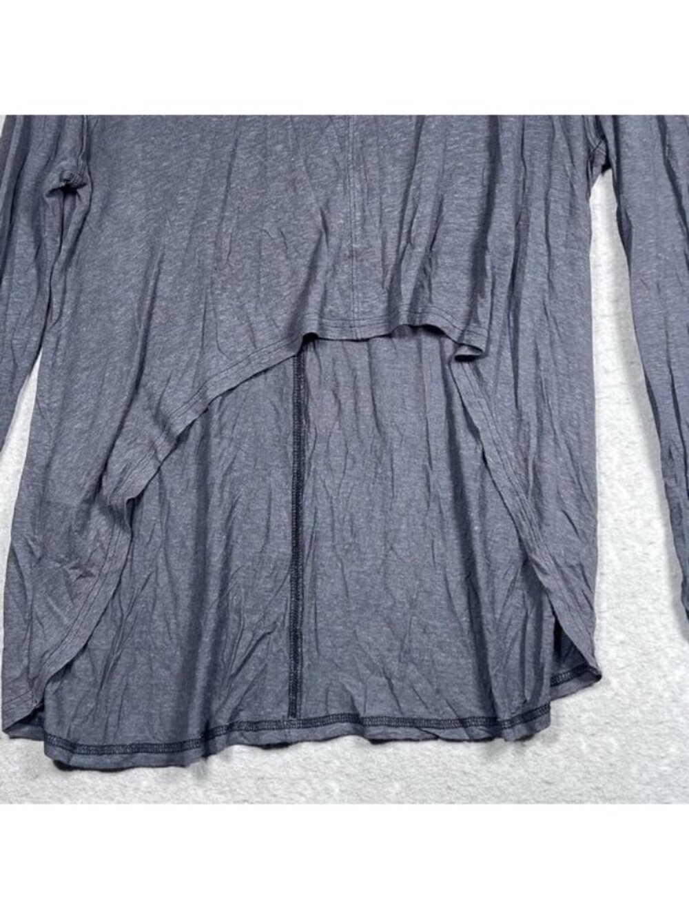 Top Womens Size Small Gray Boho Low Back Top Tunic Long Sleeve - Picture 6 of 12